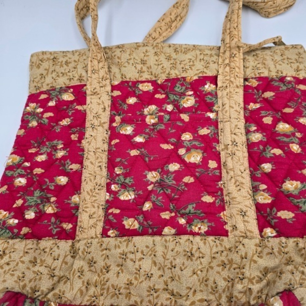 Quilted Floral Tote Bag Cottagecore‎ Red and Beige Zip Closure Cotton - Picture 2 of 8
